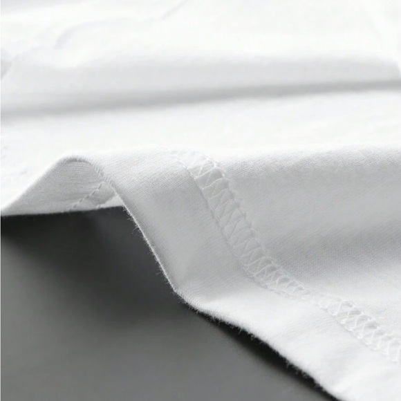 🤩🆕 Amazing White T-Shirt Figure And Slogan - Picture 3 of 6